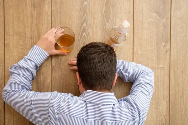 Cómo dejar de tomar alcohol