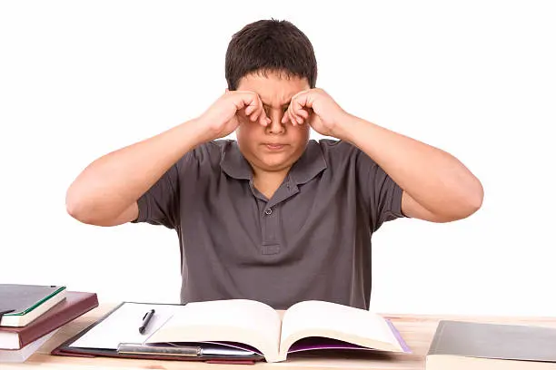 causas frecuentes que pueden relacionarse con la dificultad para concentrarse